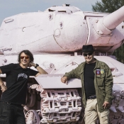 DAVID ČERNÝ A ROBERT NEBŘENSKÝ   FOTO: ANEŽKA MOUDRÁ